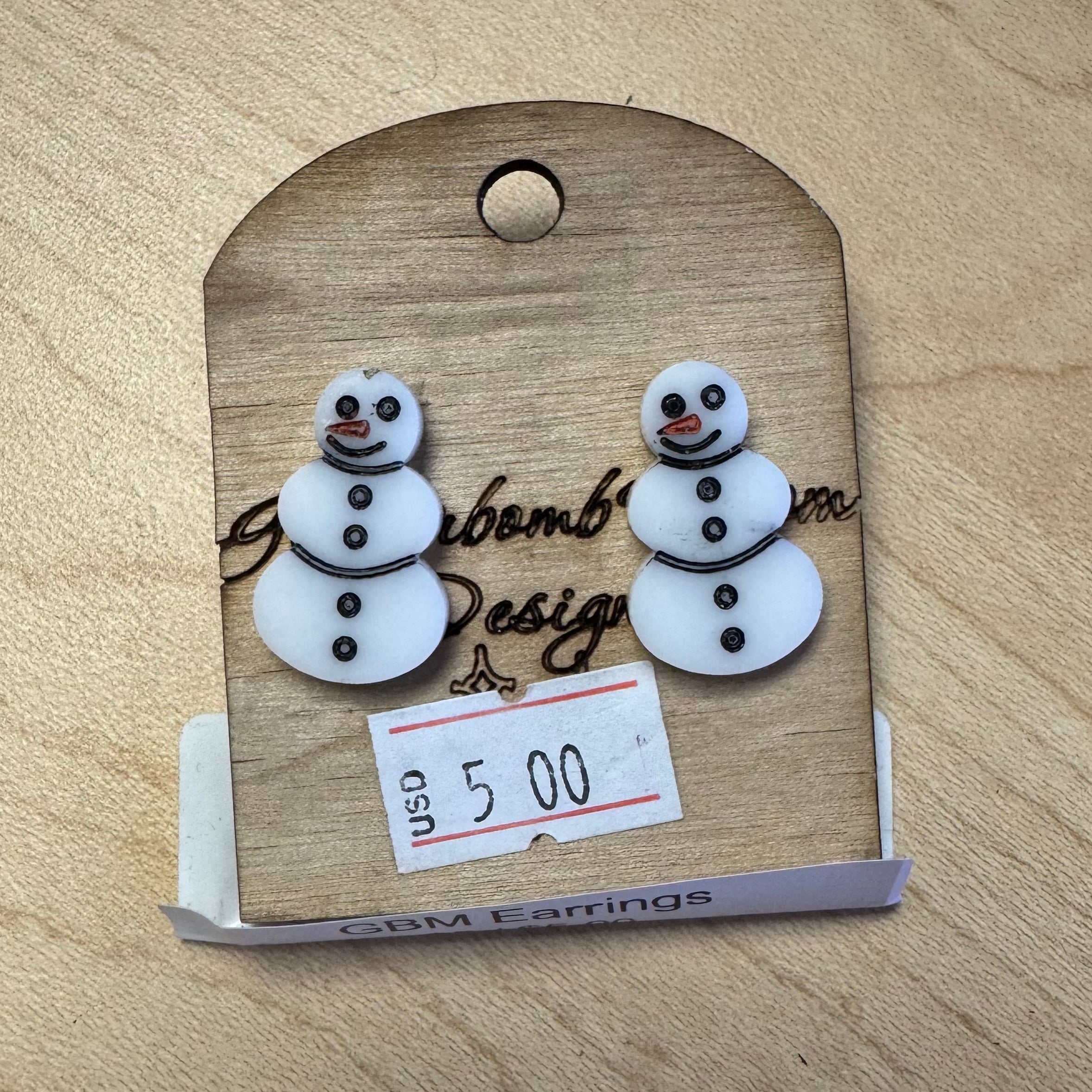 Snowman stud earrings