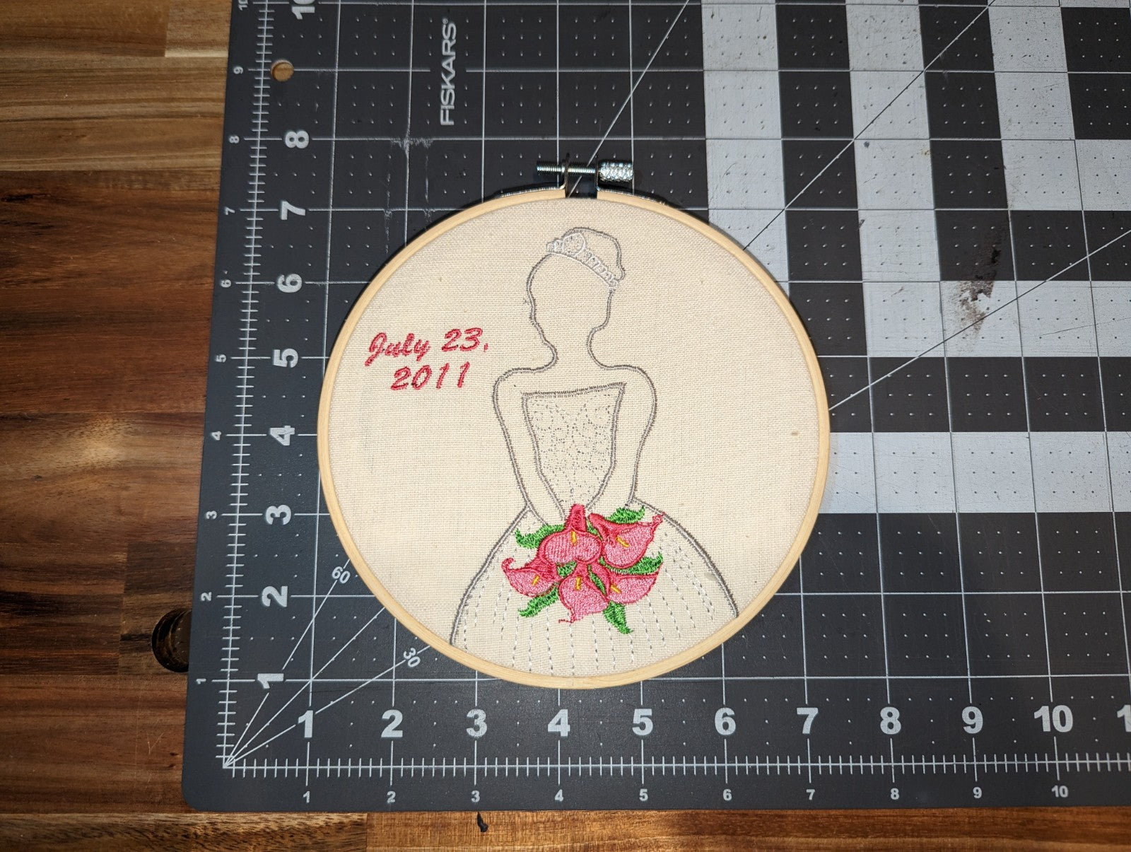 Customized Wedding Embroidered Wall Hanging