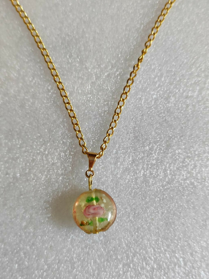 N #417 Small 15-3/4 inch Gold tone Chain w/ Glass Puffed Round Pendant