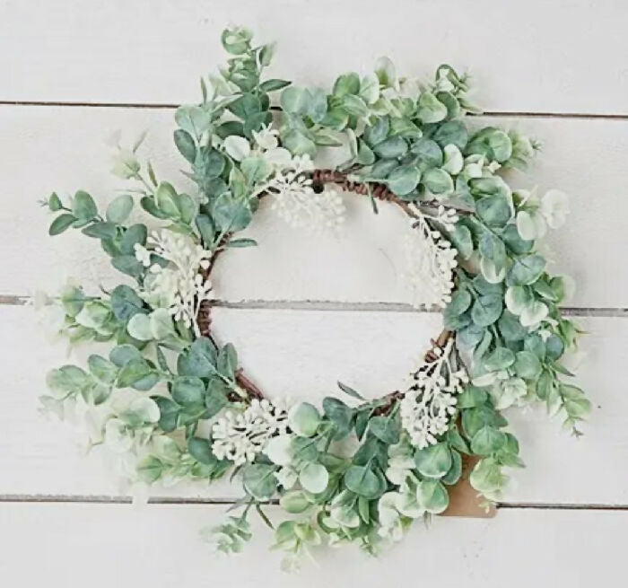 Seeded wreath