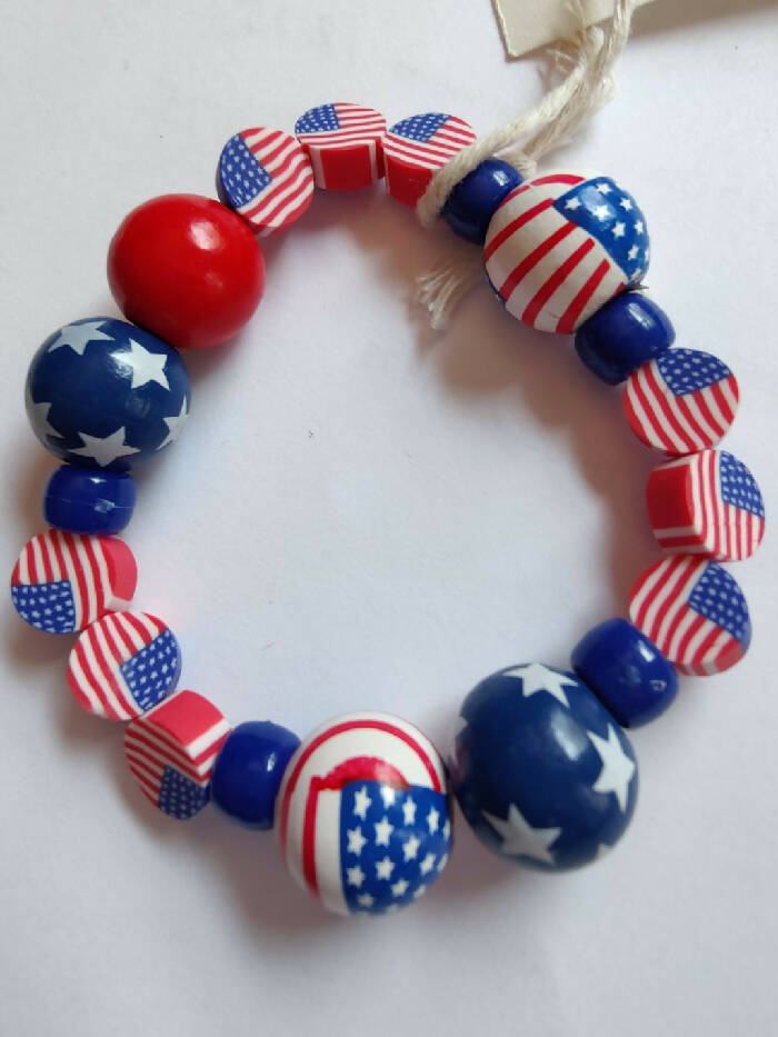 JB #4420 Stretch Big Wood Beads, Flag & Pony Beads