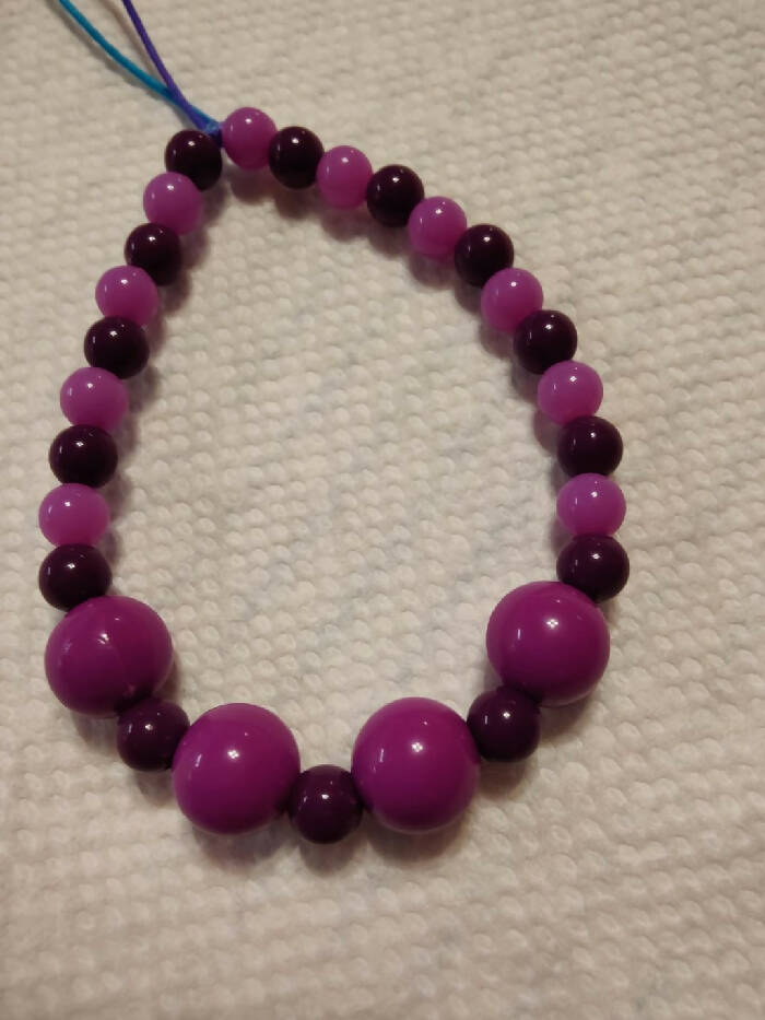 VHB 221 SMALL Acrylic Beads Purple's Stretch