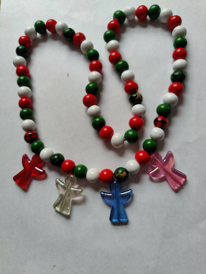 CHN #162 Angels & Wooden Beads Christmas