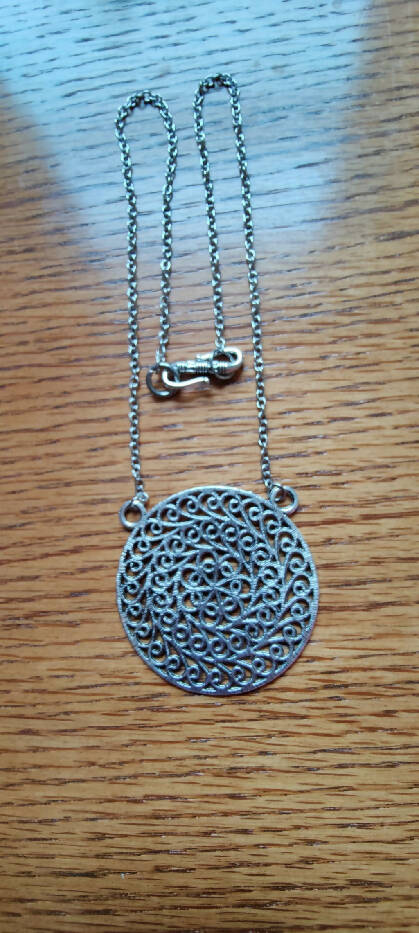 N #355 Stainless Steel 20 inch, Pendant: Mandala Filigree Pattern