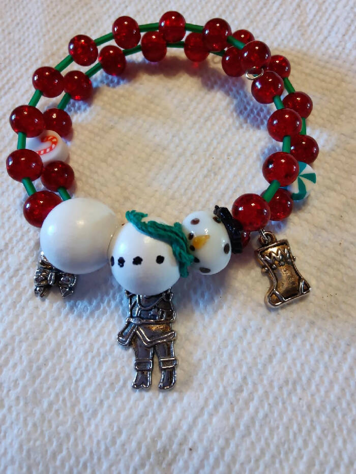 CHB #130 Memory Wire RED Crystal & Snowman